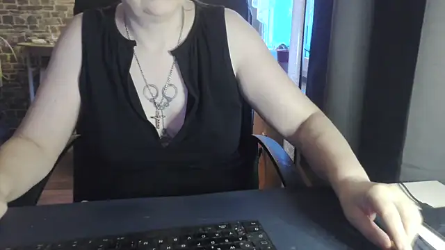 Sweet Phoenix online show from October 15, 2025, 5:39 am