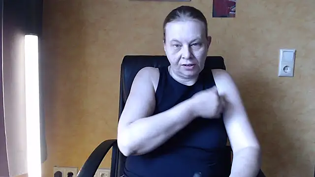 Sweet Phoenix online show from September 22, 2025, 7:14 am