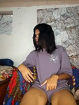 Snapshot of Enna_Zarza_ chatting on September 12, 2025, 5:51 am Enna Zarza online show from September 12, 2025, 5:51 am