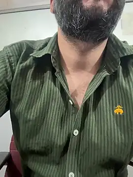 Snapshot of skyisthelimit12 chatting on February 26, 2025, 9:01 am skyisthelimit12 online show from February 26, 2025, 9:01 am