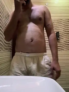 Snapshot of skyisthelimit12 chatting on March 18, 2025, 2:29 am skyisthelimit12 online show from March 18, 2025, 2:29 am