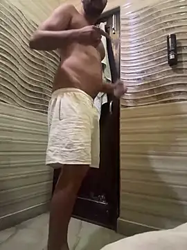 Snapshot of skyisthelimit12 chatting on March 20, 2025, 2:40 am skyisthelimit12 online show from March 20, 2025, 2:40 am