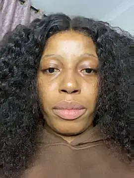 Thando04 online show from December 18, 2025, 12:49 am