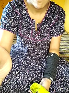 Snapshot of lovelygirl4567 chatting on March 7, 2025, 5:29 am lovelygirl4567 online show from March 7, 2025, 5:29 am