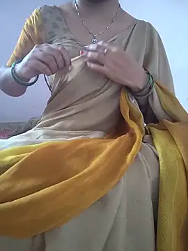 lovelygirl4567 online show from May 15, 2026, 5:49 am