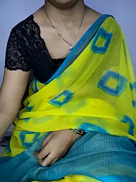 lovelygirl4567 online show from May 24, 2026, 5:35 pm