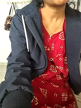 lovelygirl4567 online show from December 21, 2025, 6:04 am