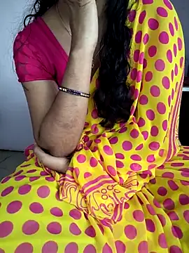 lovelygirl4567 online show from February 12, 2026, 5:51 am