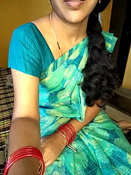 Snapshot of lovelygirl4567 chatting on September 29, 2025, 7:04 am lovelygirl4567 online show from September 29, 2025, 7:04 am