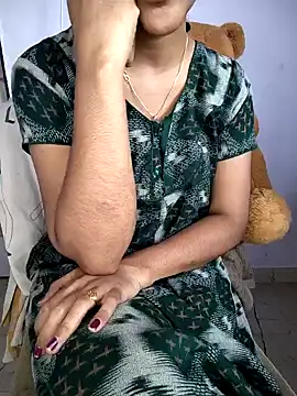 lovelygirl4567 online show from November 24, 2025, 7:30 am