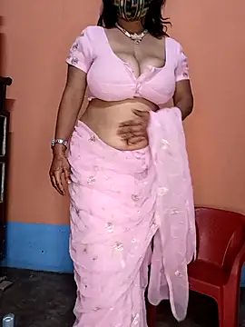 Snapshot of Lovely-Shivani chatting on January 27, 2025, 9:23 am Lovely-Shivani online show from January 27, 2025, 9:23 am