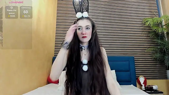 Snapshot of SamaraSinn chatting on March 17, 2025, 5:34 am SamaraSinn online show from March 17, 2025, 5:34 am