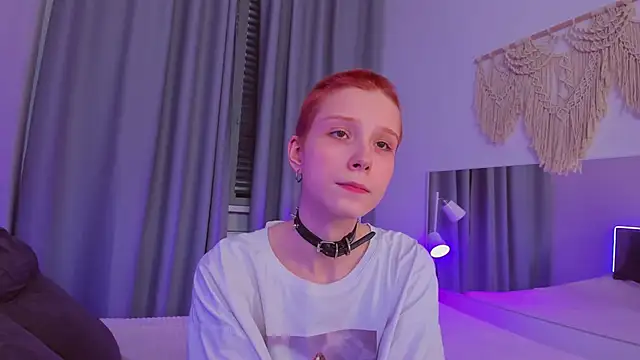 Iris Pastels online show from February 27, 2025, 7:04 pm