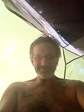 Cloudin around online show from October 22, 2025, 12:48 pm