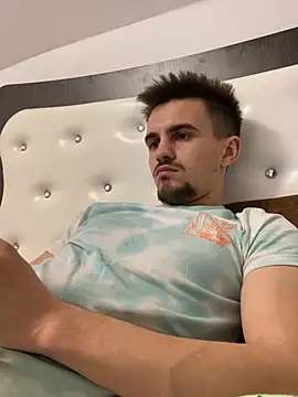 Snapshot of Demonpull69 chatting on March 14, 2025, 10:05 pm Demonpull69 online show from March 14, 2025, 10:05 pm