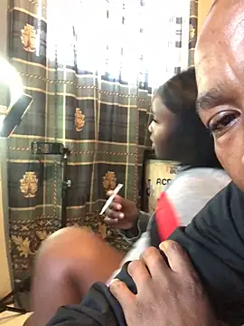MKbesxxx online show from May 15, 2026, 4:54 am