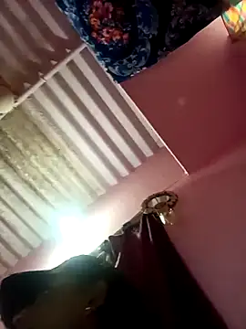 Remo0 online show from September 10, 2025, 11:31 am