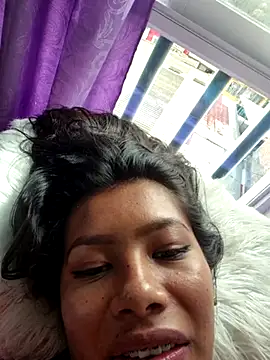 PaulaOrtiz 1 online show from April 18, 2026, 7:18 pm