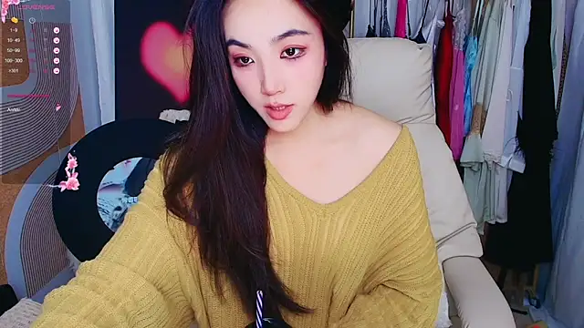 xiaotiantian-76 online show from November 16, 2025, 12:32 pm