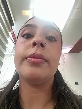 Gretta Hot online show from April 13, 2026, 3:05 pm