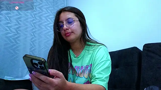 Gretta Hot online show from February 18, 2025, 12:05 am