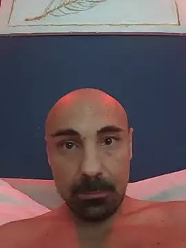 Snapshot of Insaneman1 chatting on July 13, 2026, 12:21 am Insaneman1 online show from July 13, 2026, 12:21 am