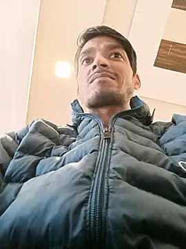 Snapshot of Tarun_0026 chatting on December 3, 2025, 6:57 am Tarun 0026 online show from December 3, 2025, 6:57 am