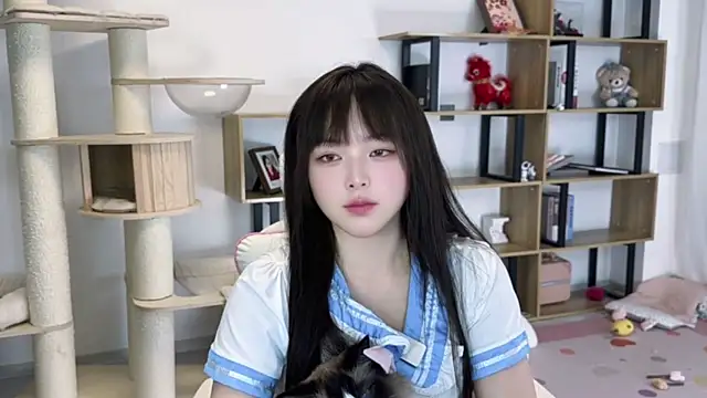 Snapshot of Chenjing0 chatting on May 10, 2026, 12:20 pm Chenjing0 online show from May 10, 2026, 12:20 pm
