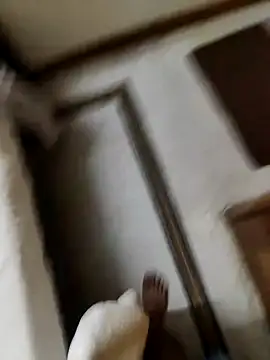 Snapshot of dreamers_dick chatting on January 5, 2025, 9:03 pm dreamers dick online show from January 5, 2025, 9:03 pm