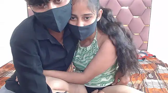 Snapshot of Shy_Alisha chatting on March 17, 2025, 12:14 pm Shy Alisha online show from March 17, 2025, 12:14 pm