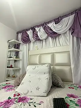 verosantana15 online show from July 18, 2026, 1:14 am