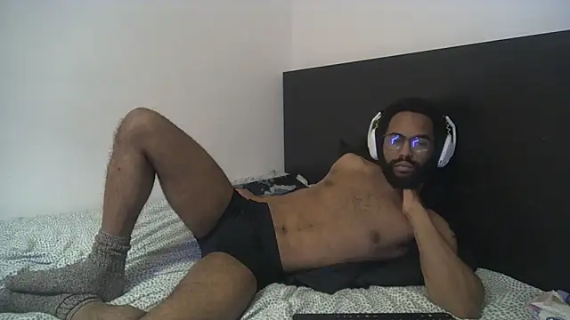 Snapshot of kevi_cocks chatting on February 7, 2025, 10:52 pm kevi cocks online show from February 7, 2025, 10:52 pm