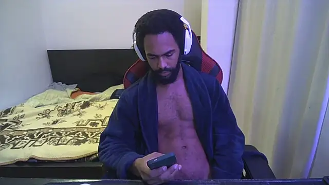 Snapshot of kevi_cocks chatting on February 15, 2025, 8:01 pm kevi cocks online show from February 15, 2025, 8:01 pm