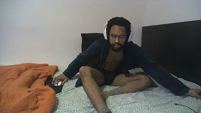 Snapshot of kevi_cocks chatting on February 5, 2025, 5:53 pm kevi cocks online show from February 5, 2025, 5:53 pm