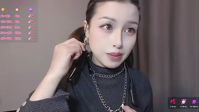 Lucky-xiuxiu online show from January 6, 2026, 3:05 pm