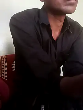 Abony femboy online show from December 5, 2025, 7:51 am