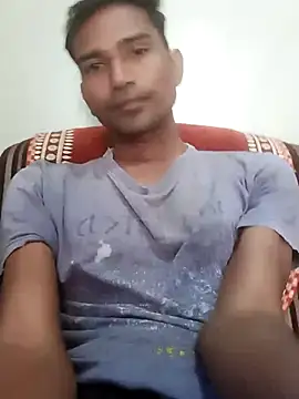 Abony femboy online show from November 17, 2025, 7:56 am