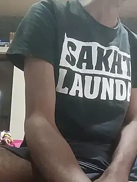 Abony femboy online show from January 9, 2026, 4:19 am