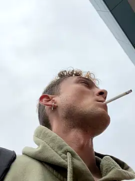 verici34 online show from November 29, 2025, 8:14 am