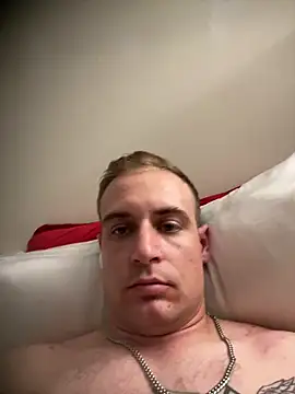 Golden Alex online show from November 24, 2025, 7:36 pm