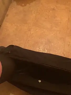 balint35 online show from September 25, 2025, 1:06 pm