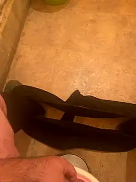 balint35 online show from October 23, 2025, 9:13 pm