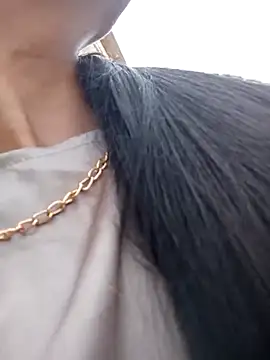 BELLA--26 online show from March 12, 2025, 2:45 pm