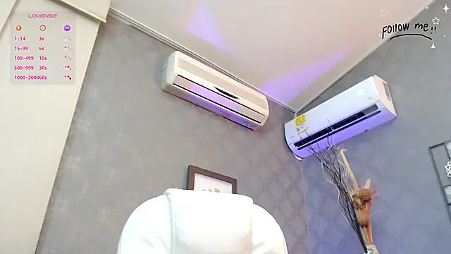 Snapshot of harper_ziu chatting on February 7, 2025, 10:19 pm harper ziu online show from February 7, 2025, 10:19 pm