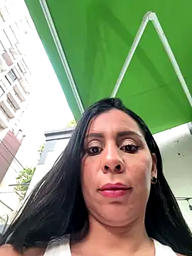 Snapshot of Theperlasexy chatting on November 20, 2025, 11:03 pm Theperlasexy online show from November 20, 2025, 11:03 pm