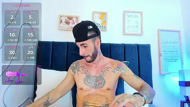 Snapshot of Lancelot_Benwick chatting on October 19, 2025, 2:58 am Lancelot Benwick online show from October 19, 2025, 2:58 am