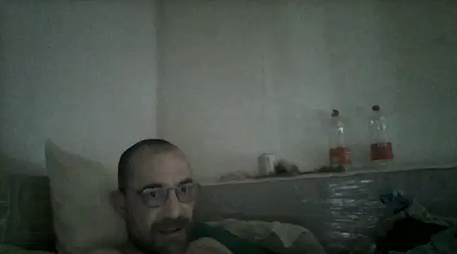 Snapshot of javierpasteur69 chatting on February 28, 2025, 12:43 am javierpasteur69 online show from February 28, 2025, 12:43 am