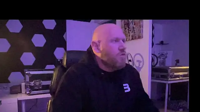 ozmit online show from January 23, 2025, 3:05 am