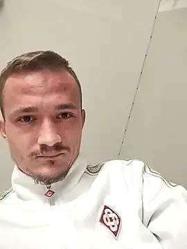 frankthefuck69 online show from April 13, 2026, 8:40 am