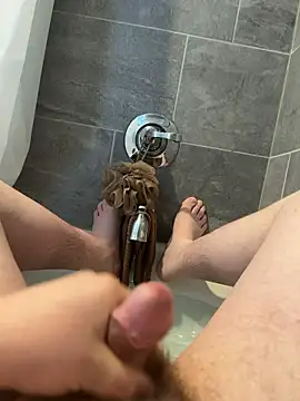 Snapshot of Ucsamiam chatting on January 19, 2026, 4:27 am Ucsamiam online show from January 19, 2026, 4:27 am